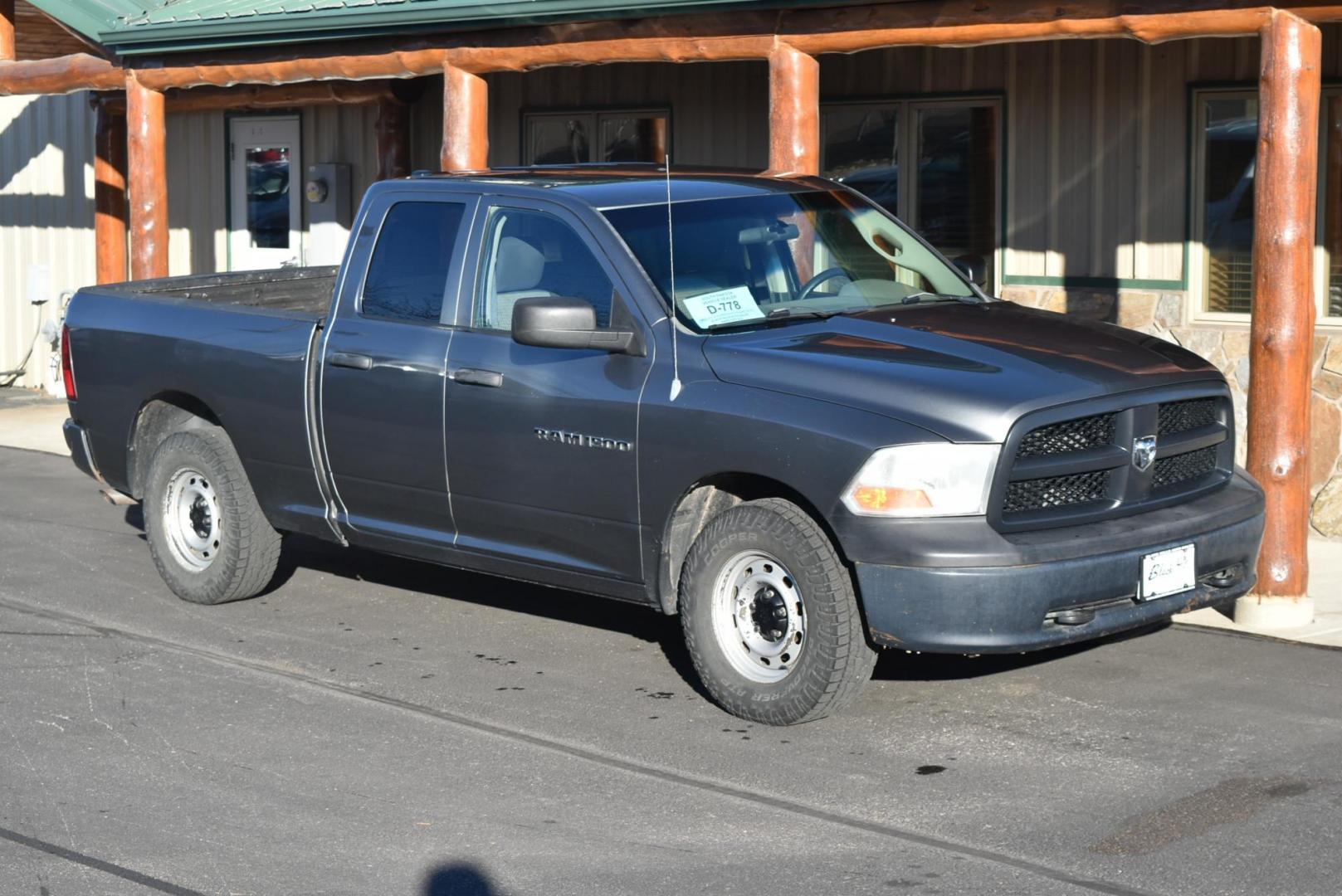 2012 RAM Ram 1500 Pickup ST photo 2