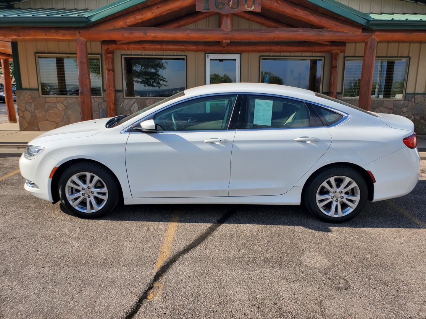 2016 White /Beige Chrysler 200 Limited (1C3CCCAB0GN) with an 2.4L 4 Cyl Multiair engine, 9-Speed Automatic transmission, located at 1600 E Hwy 44, Rapid City, SD, 57703, (605) 716-7878, 44.070232, -103.171410 - Photo#2