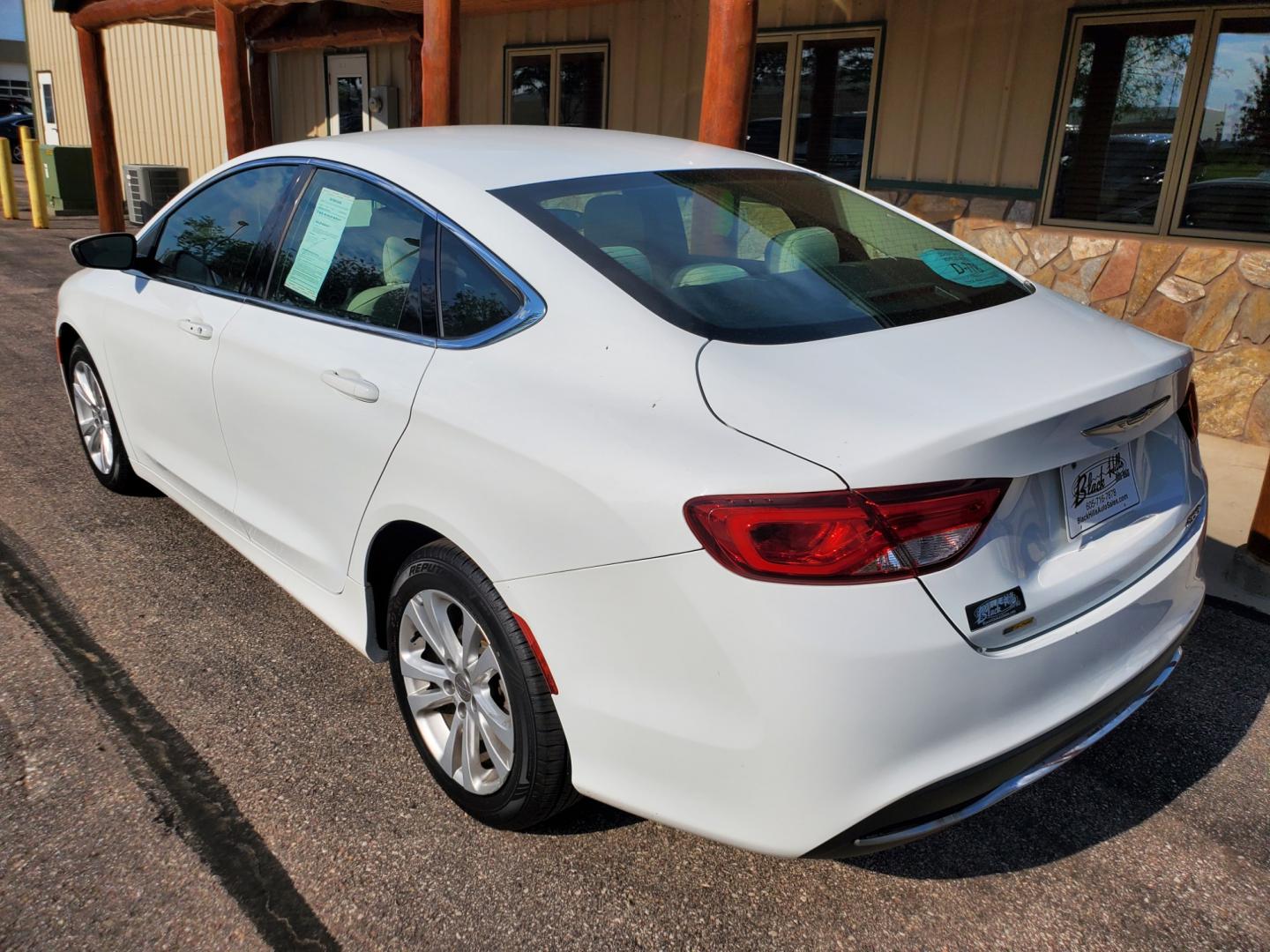 2016 White /Beige Chrysler 200 Limited (1C3CCCAB0GN) with an 2.4L 4 Cyl Multiair engine, 9-Speed Automatic transmission, located at 1600 E Hwy 44, Rapid City, SD, 57703, (605) 716-7878, 44.070232, -103.171410 - Photo#4