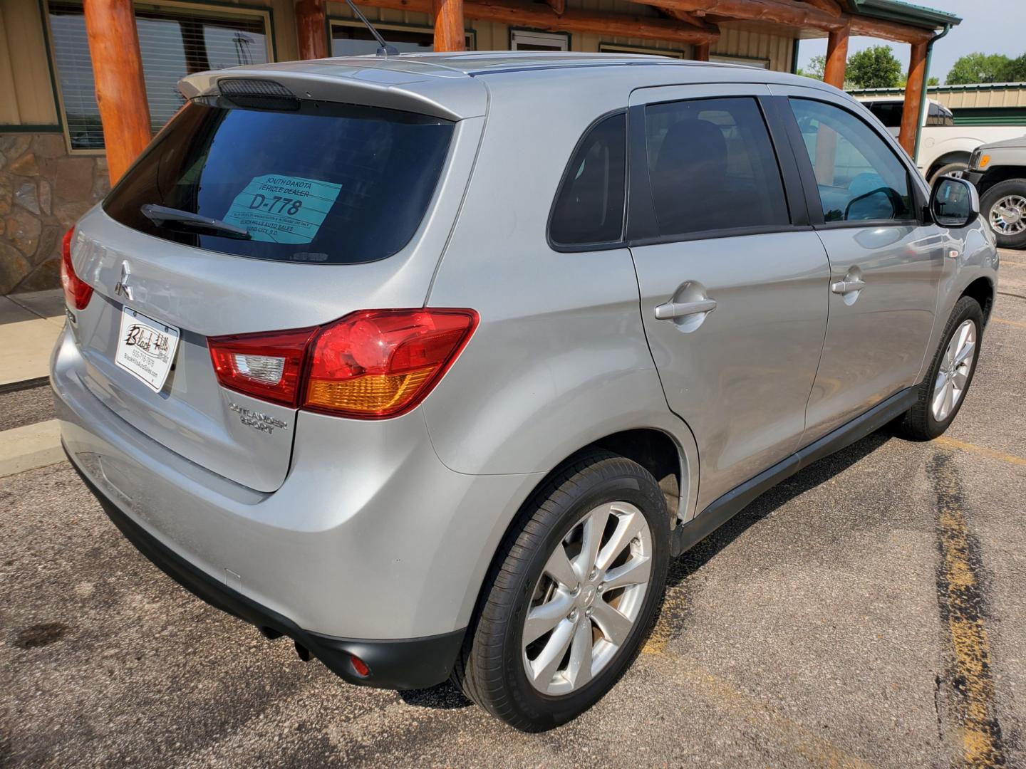 2015 Silver Mitsubishi Outlander Sport ES (4A4AR3AU4FE) with an 2.0l 4 Cyl engine, 6-Speed CVT w/ Overdrive transmission, located at 1600 E Hwy 44, Rapid City, SD, 57703, (605) 716-7878, 44.070232, -103.171410 - Photo#7