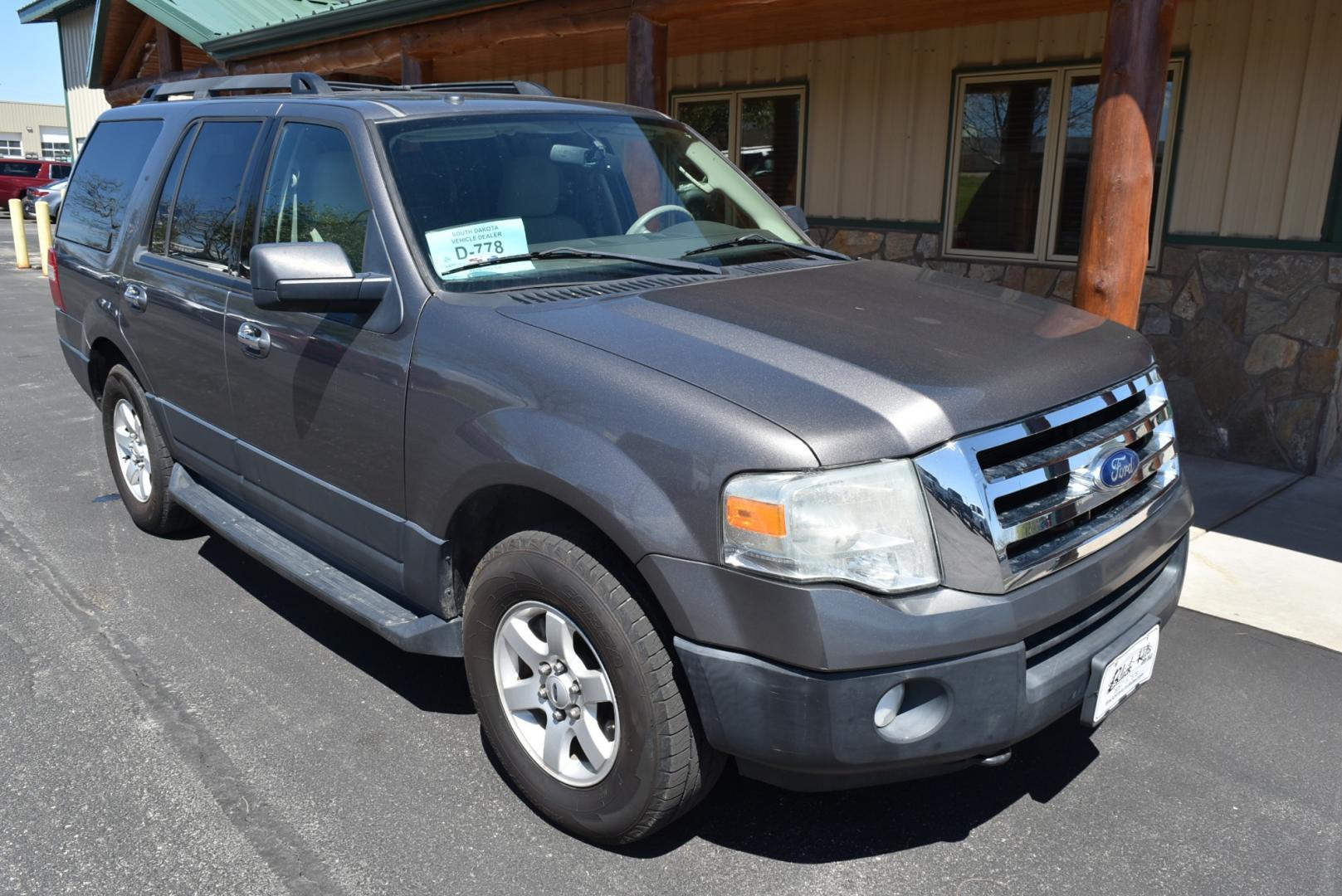 2014 Ford Expedition XL photo 2