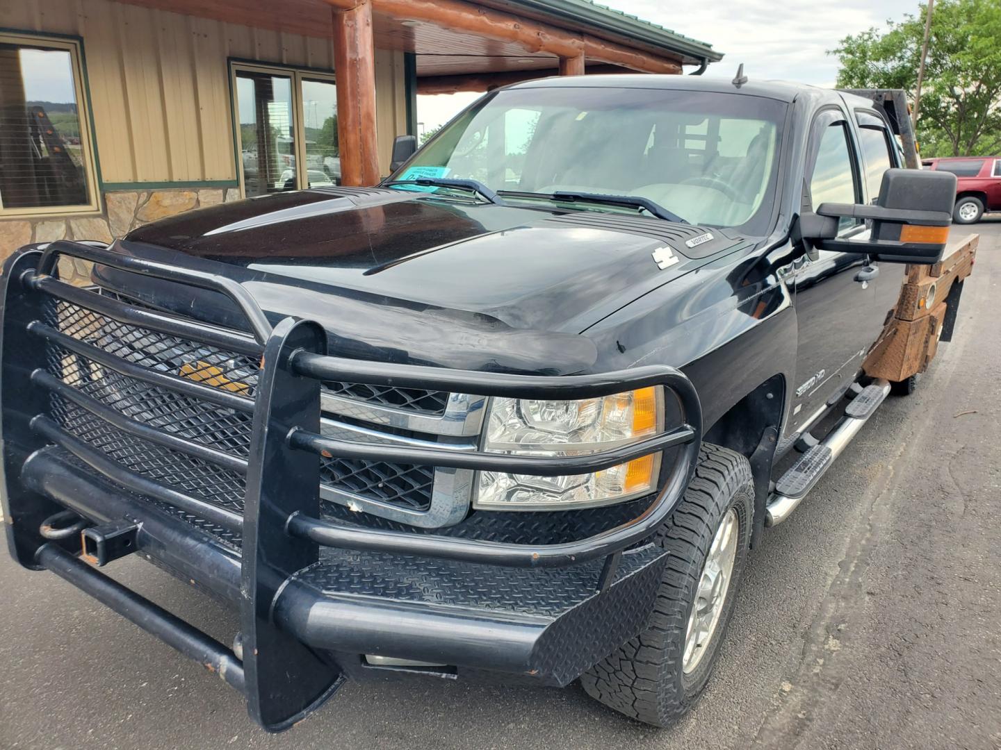 2012 Black Chevrolet Silverado 2500 HD LT (1GC1KXCG9CF) with an VORTEC 6.0L V-8 VVT SFI engine, 6-Speed Automatic, Heavy-Duty, Electronically Controlled transmission, located at 1600 E Hwy 44, Rapid City, SD, 57703, (605) 716-7878, 44.070232, -103.171410 - Photo#2