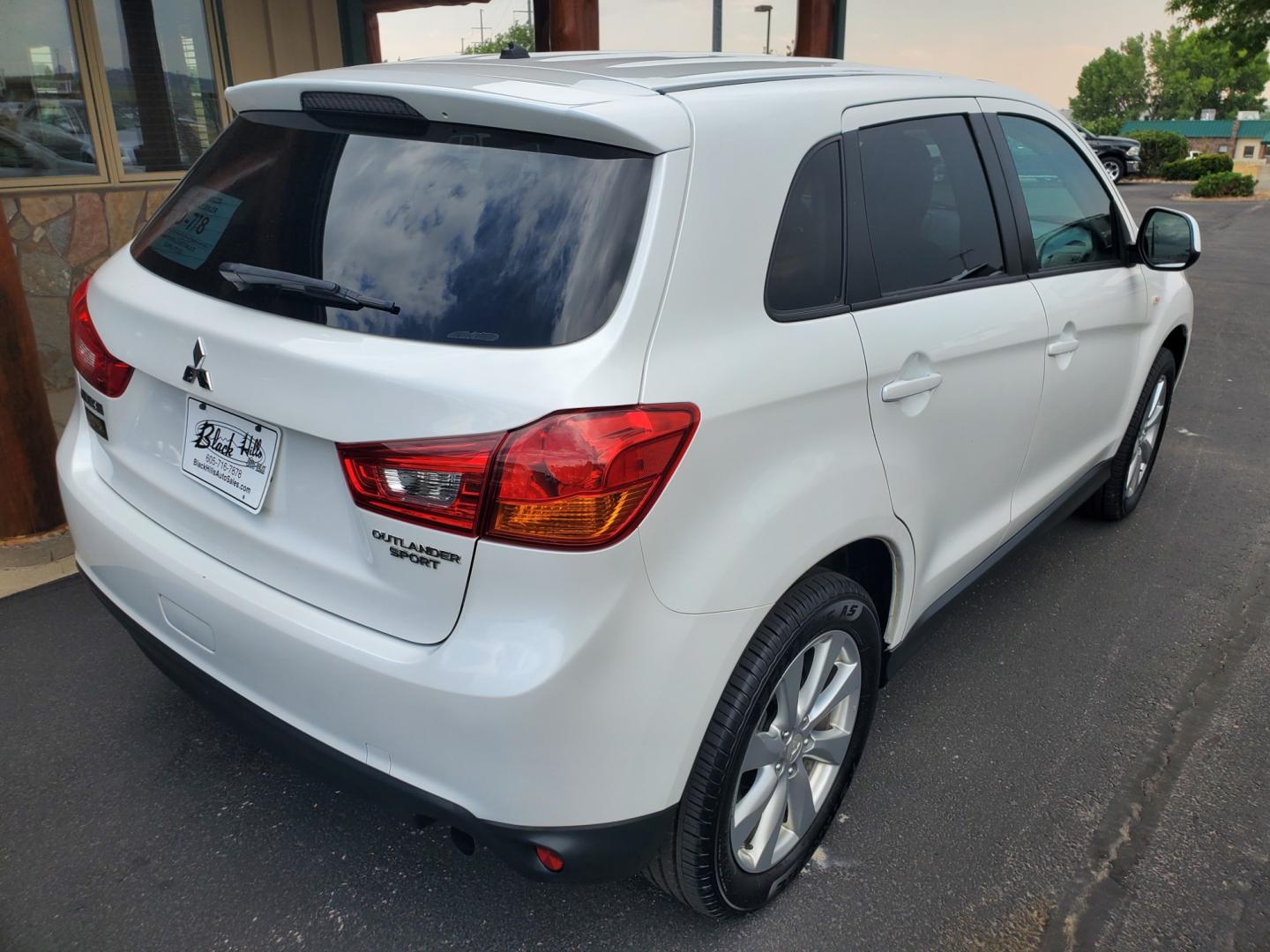 2015 White /Black Mitsubishi Outlander Sport ES (4A4AR3AU0FE) with an 2.4L 4 Cyl engine, 6 speed CVT w/OD transmission, located at 1600 E Hwy 44, Rapid City, SD, 57703, (605) 716-7878, 44.070232, -103.171410 - Photo#5