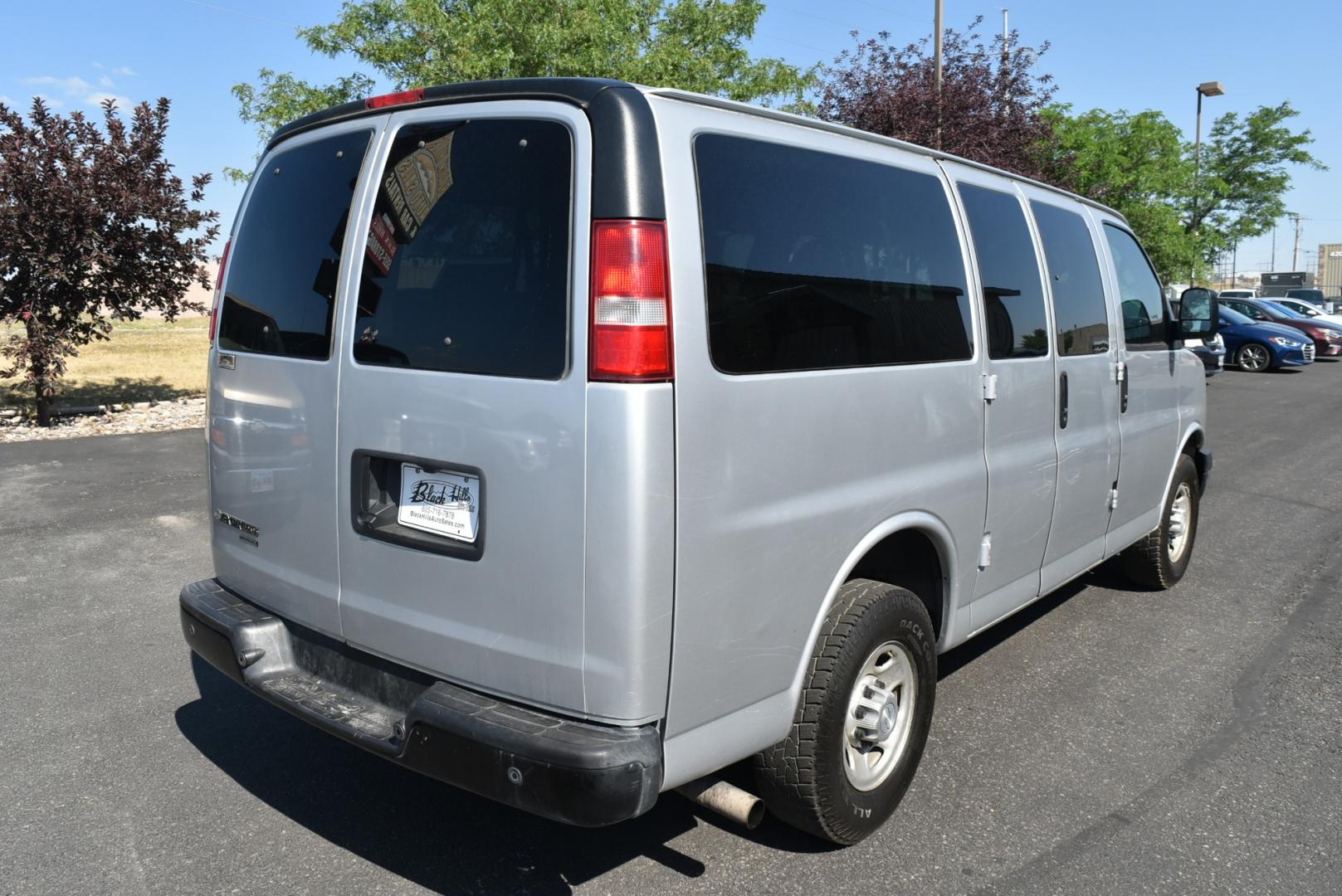 2015 Silver /Gray Chevrolet Express 2500 LS (1GAWGPFG8F1) with an 6.0L Vortec V-8 SFI engine, 6-Speed Automatic, Heavy-Duty, Electronically Controlled transmission, located at 1600 E Hwy 44, Rapid City, SD, 57703, (605) 716-7878, 44.070232, -103.171410 - Photo#7