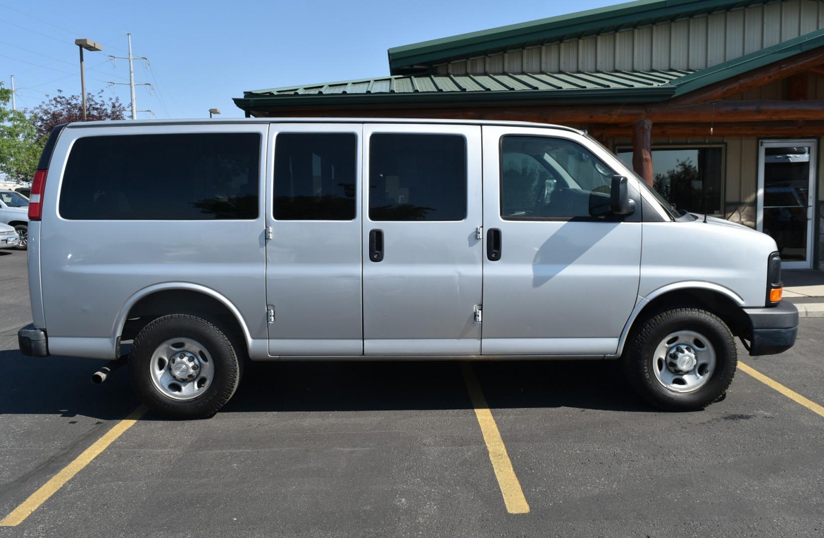 2015 Silver /Gray Chevrolet Express 2500 LS (1GAWGPFG8F1) with an 6.0L Vortec V-8 SFI engine, 6-Speed Automatic, Heavy-Duty, Electronically Controlled transmission, located at 1600 E Hwy 44, Rapid City, SD, 57703, (605) 716-7878, 44.070232, -103.171410 - Photo#4