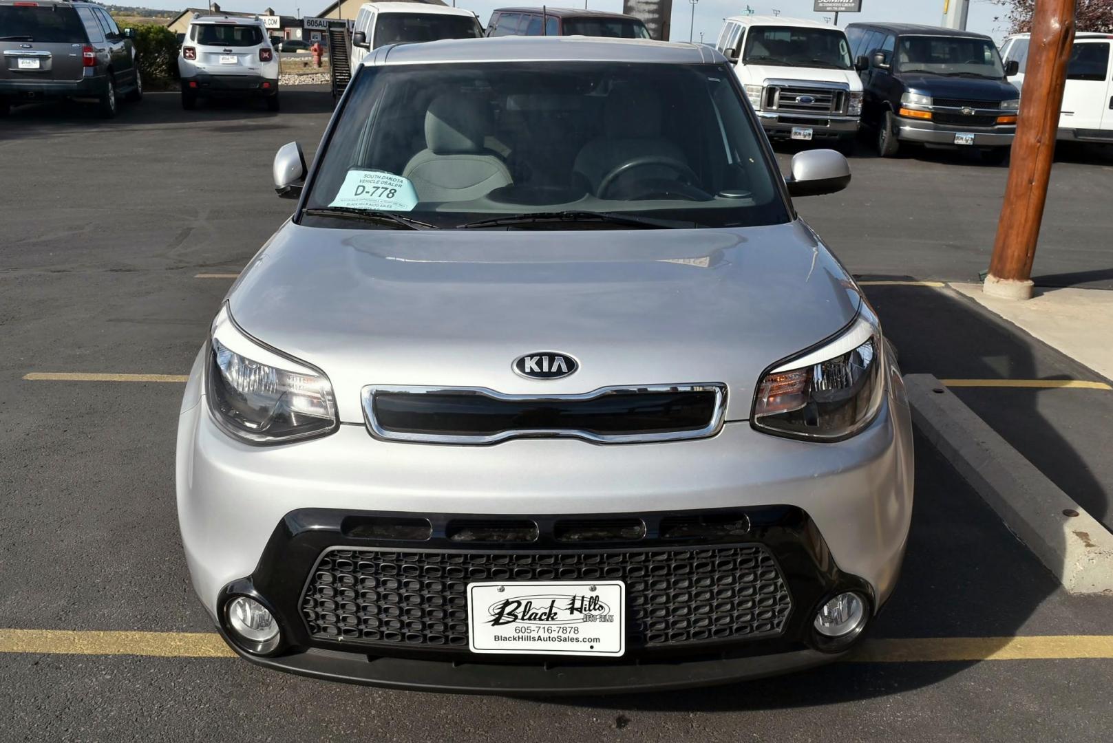 2016 Silver Kia Soul (KNDJP3A56G7) with an 2.0L 4 Cyl engine, 6-Speed Automatic transmission, located at 1600 E Hwy 44, Rapid City, SD, 57703, (605) 716-7878, 44.070232, -103.171410 - Photo#1