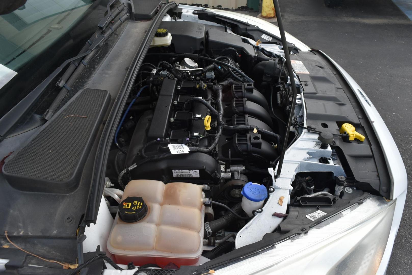 2017 White Ford Focus SE (1FADP3F26HL) with an 2.0L I-4 GDI TI-VCT engine, 6-Speed Powershift Automatic transmission, located at 1600 E Hwy 44, Rapid City, SD, 57703, (605) 716-7878, 44.070232, -103.171410 - Photo#24