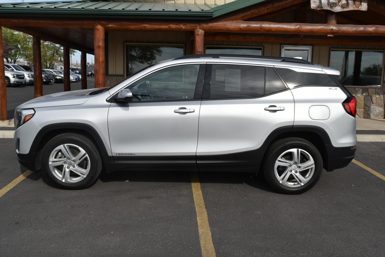 2019 Silver GMC Terrain SLE (3GKALTEX8KL) with an 2.0L TURBO, 4-CYLINDER, SIDI, VVT engine, 9-Speed Automatic, Electronically-Controlled With Overdrive transmission, located at 1600 E Hwy 44, Rapid City, SD, 57703, (605) 716-7878, 44.070232, -103.171410 - Photo#3