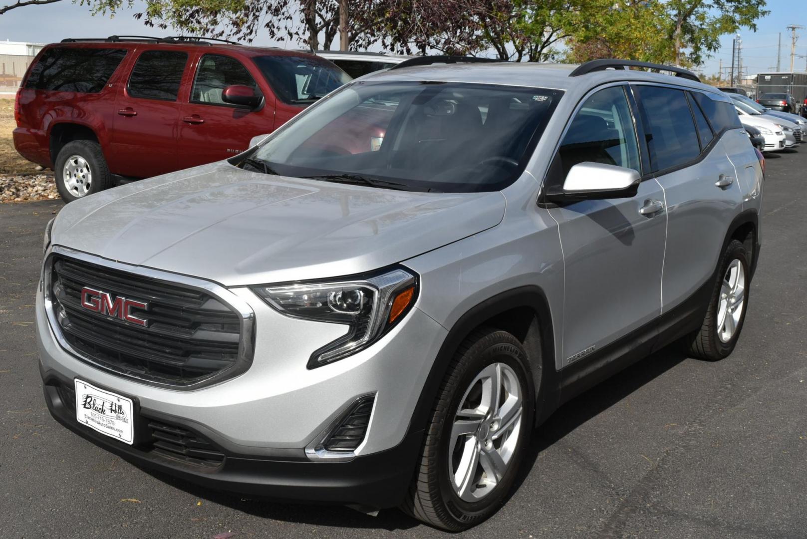 2019 Silver GMC Terrain SLE (3GKALTEX8KL) with an 2.0L TURBO, 4-CYLINDER, SIDI, VVT engine, 9-Speed Automatic, Electronically-Controlled With Overdrive transmission, located at 1600 E Hwy 44, Rapid City, SD, 57703, (605) 716-7878, 44.070232, -103.171410 - Photo#2