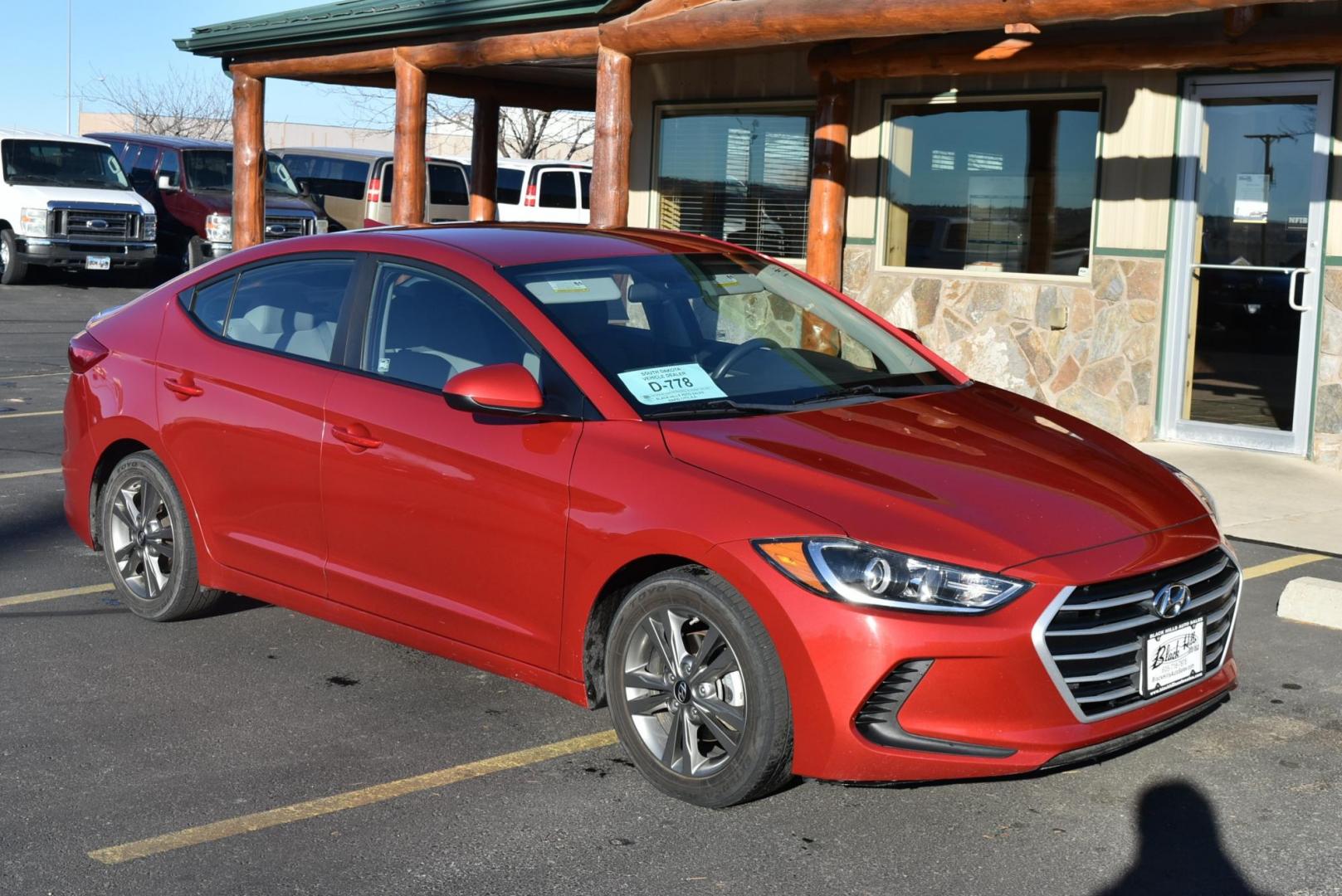 2018 Red /Gray Hyundai Elantra SEL (5NPD84LF5JH) with an 2.0L 4 Cyl engine, 6-Speed Automatic w/ OD transmission, located at 1600 E Hwy 44, Rapid City, SD, 57703, (605) 716-7878, 44.070232, -103.171410 - Photo#0