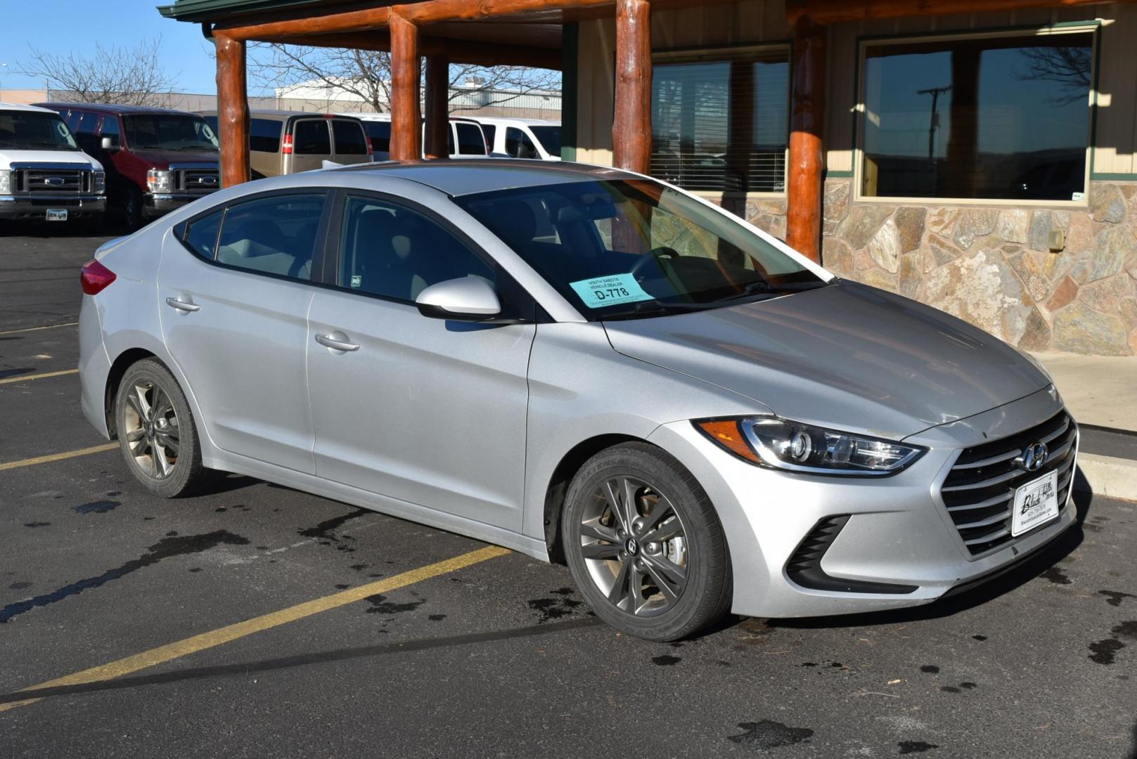 2018 Silver /Gray Hyundai Elantra SEL (5NPD84LF9JH) with an 2.0L 4 Cyl engine, 6-Speed Automatic w/0 OD transmission, located at 1600 E Hwy 44, Rapid City, SD, 57703, (605) 716-7878, 44.070232, -103.171410 - Photo#0